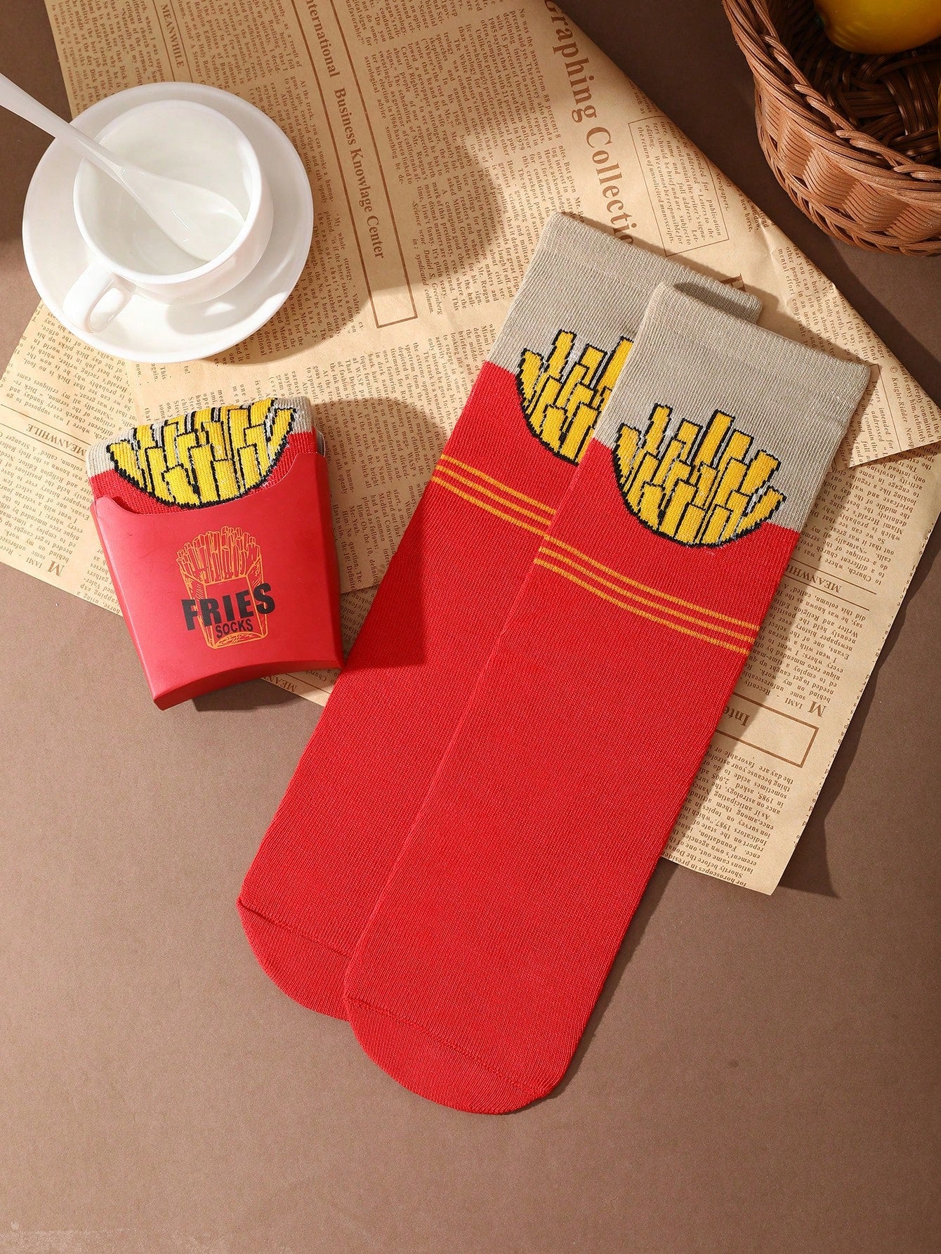 1 Pair Novelty Multi-Color French Fries Mid-Calf Socks Gift Box