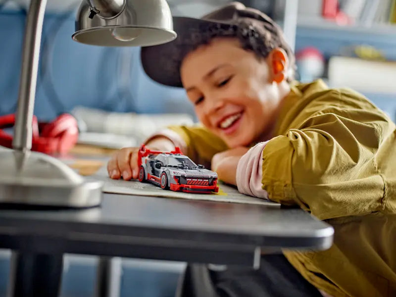 LEGO Audi S1 e-tron quattro Race Car 76921